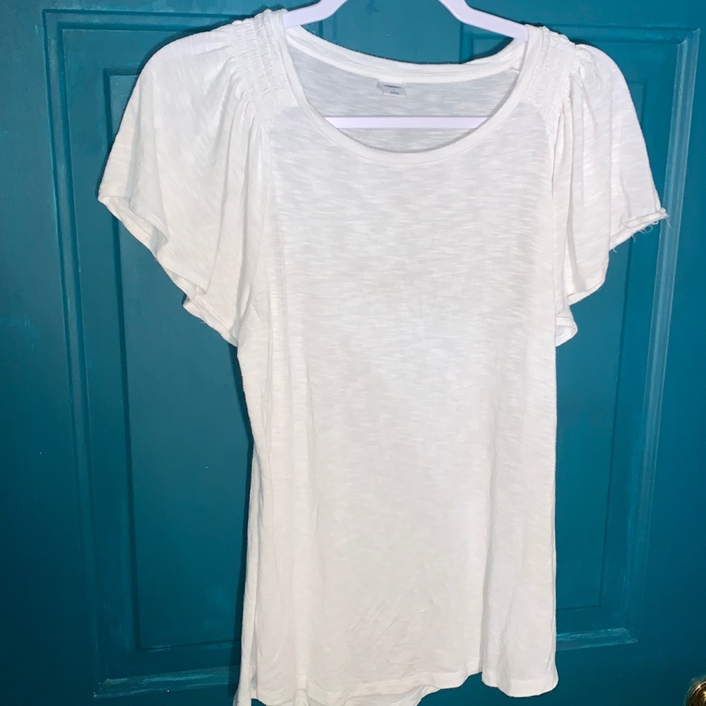 old navy shirt